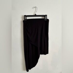 Black Asimrisle dress